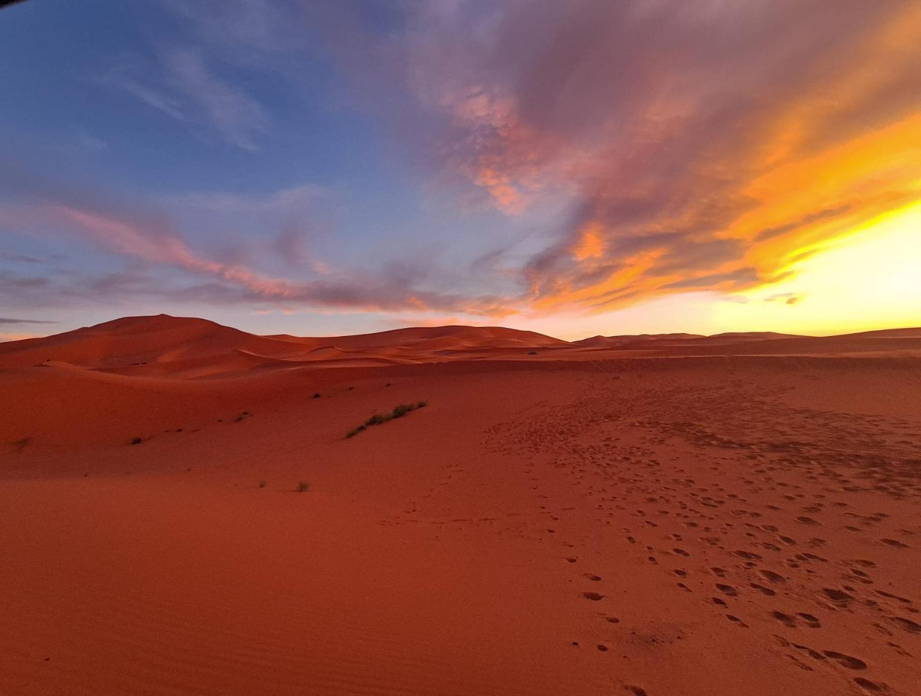 Maison Merzouga Guest House Bagian luar foto